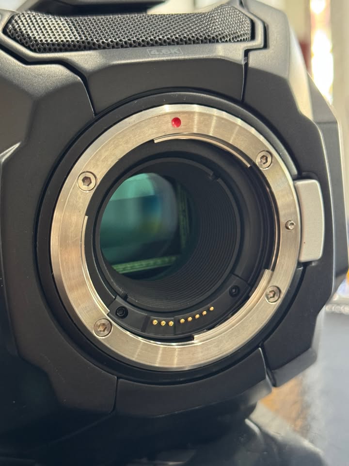 Blackmagic URSA Mini 4.6K EF Cinema Camera