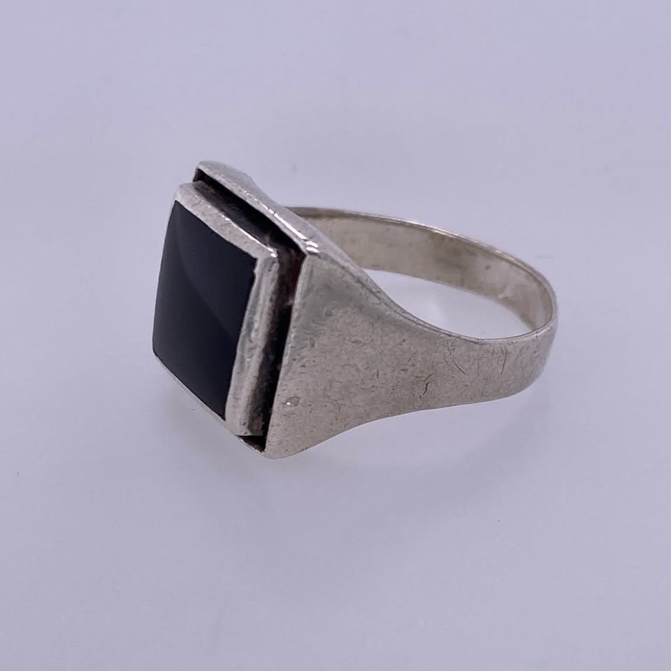 925 Sterling Silver Square Cut Black Stone Ring