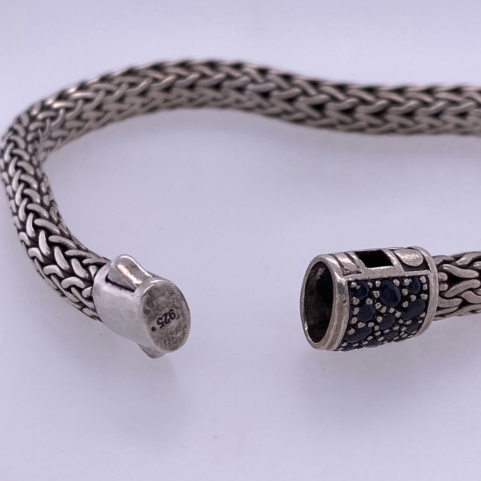 John Hardy Medium Classic Chain Lava Sapphire Bracelet
