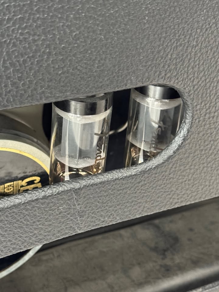 Fender Hot Rod Deville 60W 2x12 Tube Guitar Combo Amp