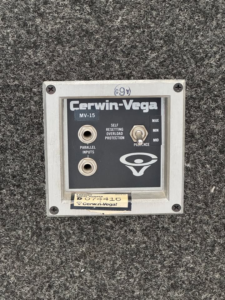 Cerwin-Vega MV-15 Pair Pro Audio Speakers