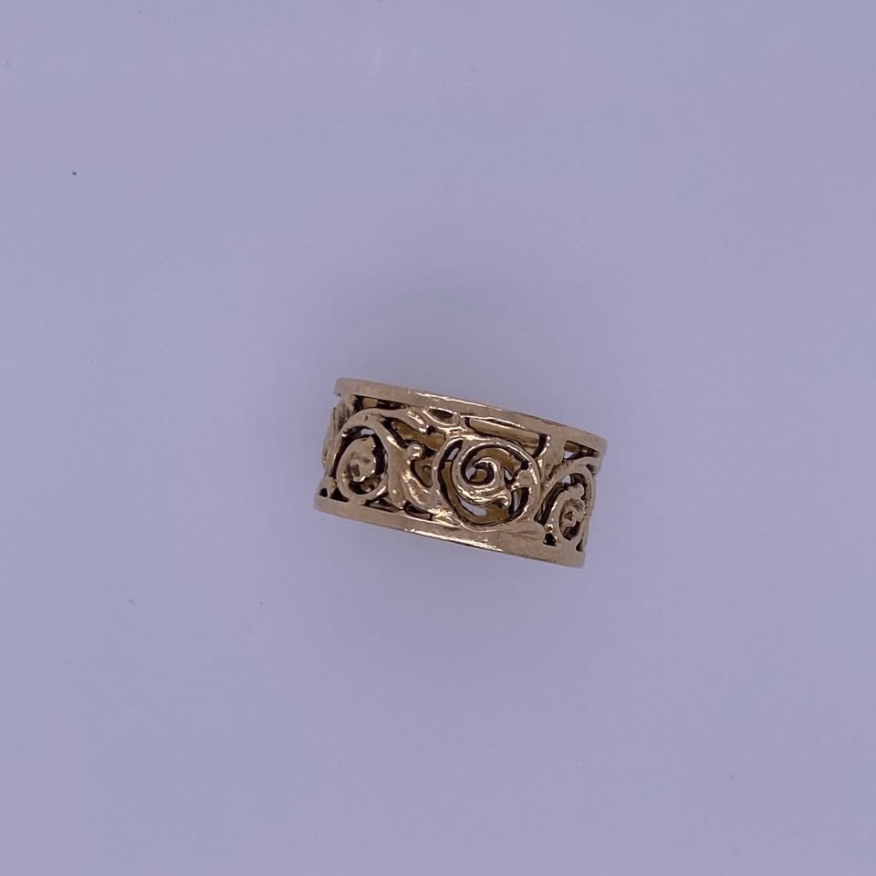 14k Yellow Gold Cutout Ring