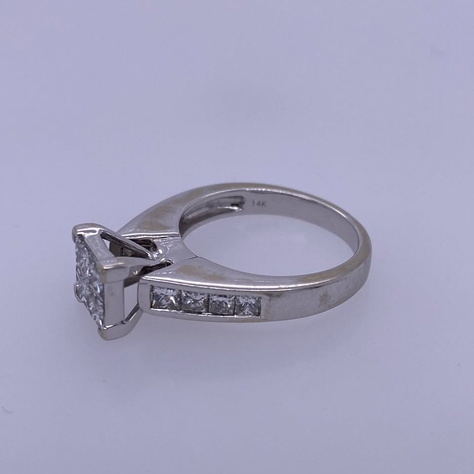 14K White Gold Diamond Engagement/Wedding Ring