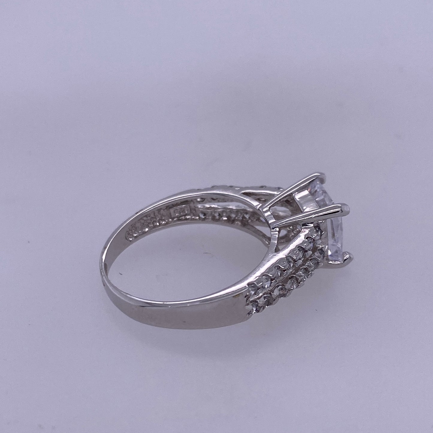 925 Sterling Silver Engagement Ring With Princess Cut CZ Stone