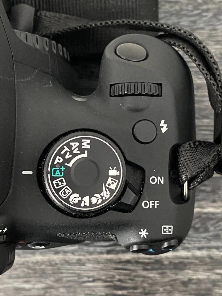 Canon EOS Rebel T5 SLR Camera With Battery