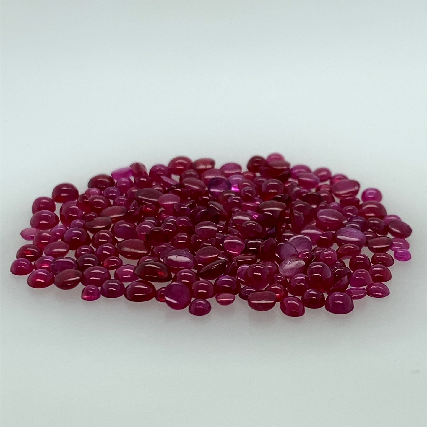3.5mm-3.9mm Loose Oval/Round Rubie Stones Apprximately 480TCW