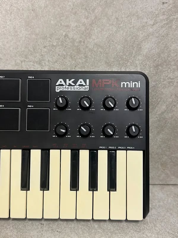 Akai MPK Mini Laptop Production Keyboard