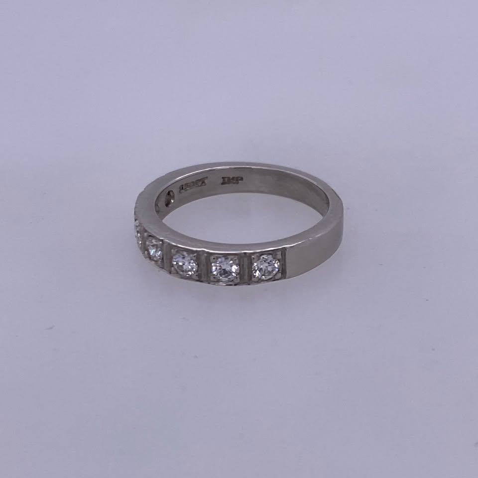 Platinum Ladies Diamond Engagement Ring SIZE: 6 3/4 7.2G