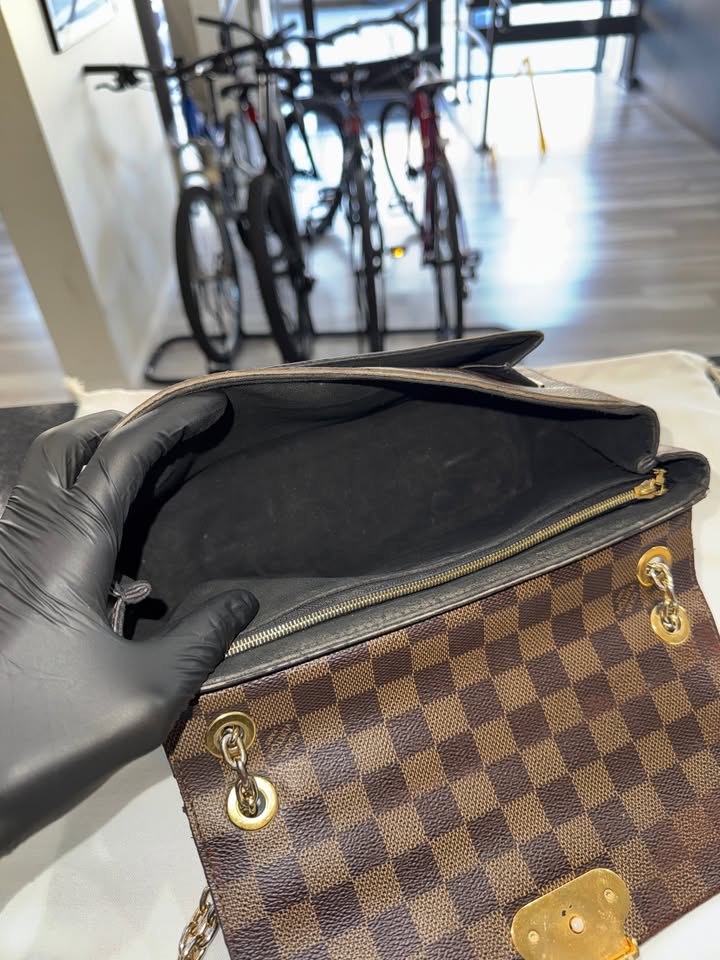 Louis Vuitton Vavin PM Damier Ebene Canvas Shoulder Bag