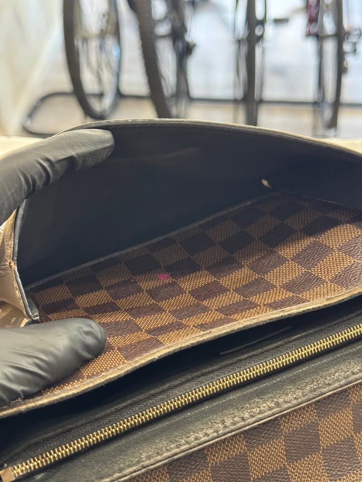 Louis Vuitton Vavin PM Damier Ebene Canvas Shoulder Bag