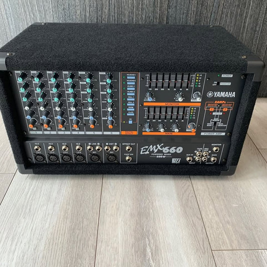 YAMAHA EMX660 Powered Mixer