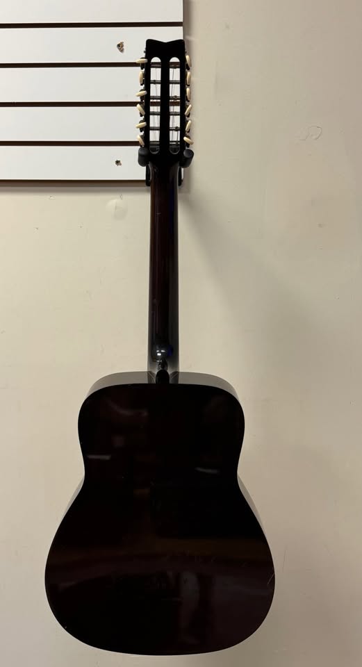 Yamaha 12 String - FG-210-1 - Acoustic Guitar