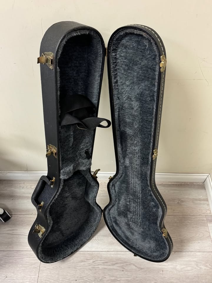 Epiphone Les Paul Gibson White Electric 6 String Guitar