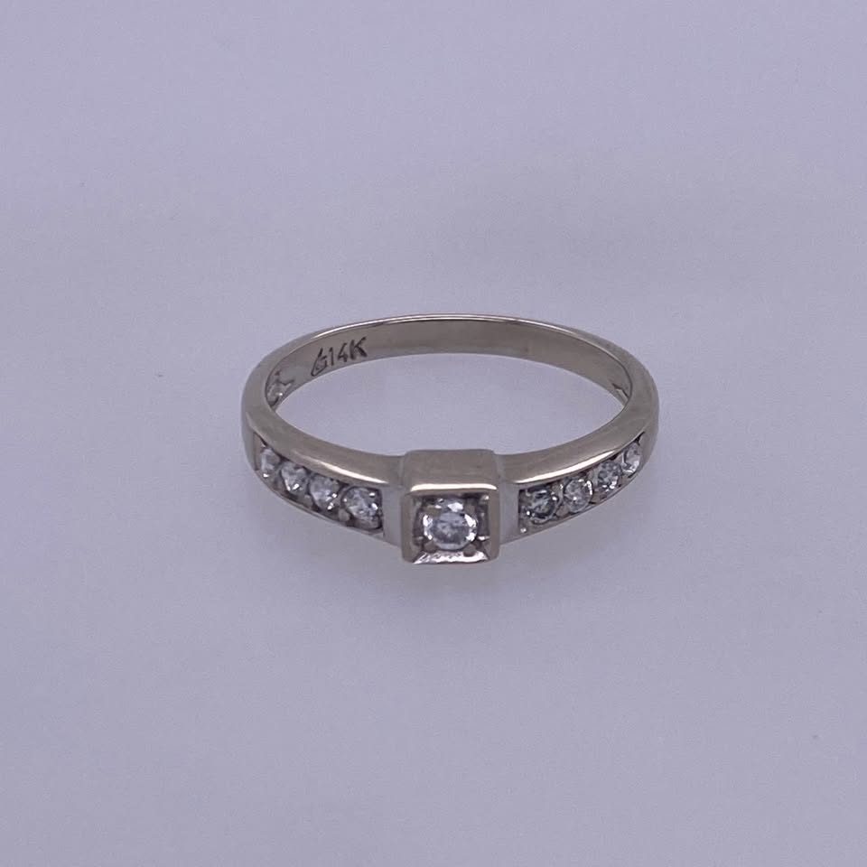 14k White Gold Ladies Diamond Statement Ring