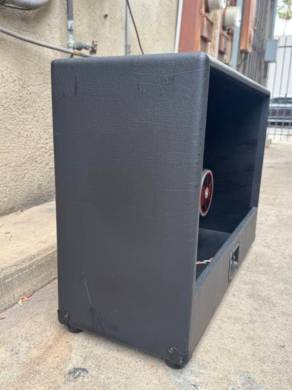 Line 6 Duoverb 2X12 Guitar Speaker Cabinet