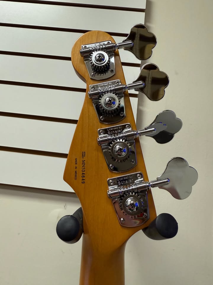 Fender Player II Precision Electric Bass Guitar - Sunburst