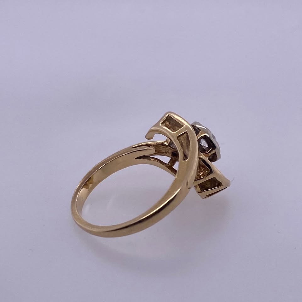 14K Yellow Gold 0.15 Antique Cut Diamond Engagement/Wedding Ring