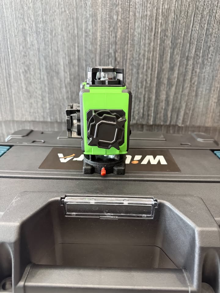 Wildora 16 Green Lines Laser Level Set with Tripod, Remote Controller 4D 4x360° Self-Leveling