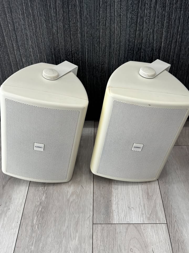 QSC AcousticCoverage AC-S6T 6.5-inch 2-way Surface-mount Speakers
