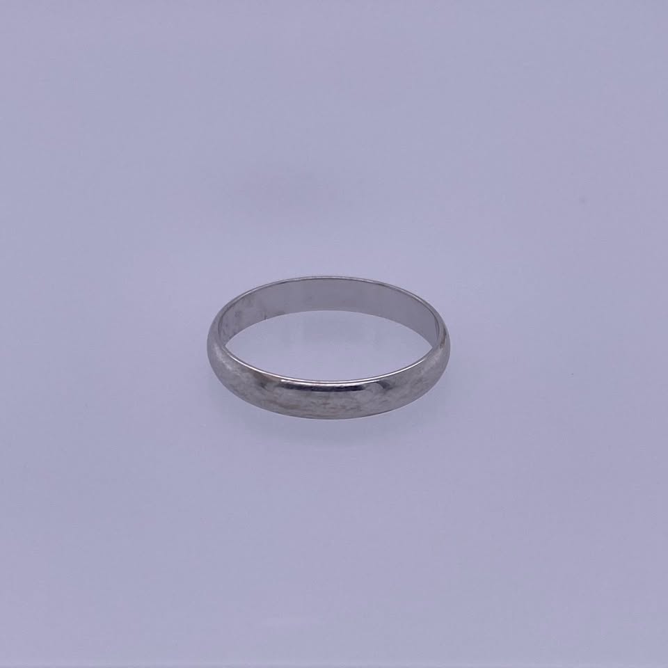 10k White Gold Thin Band