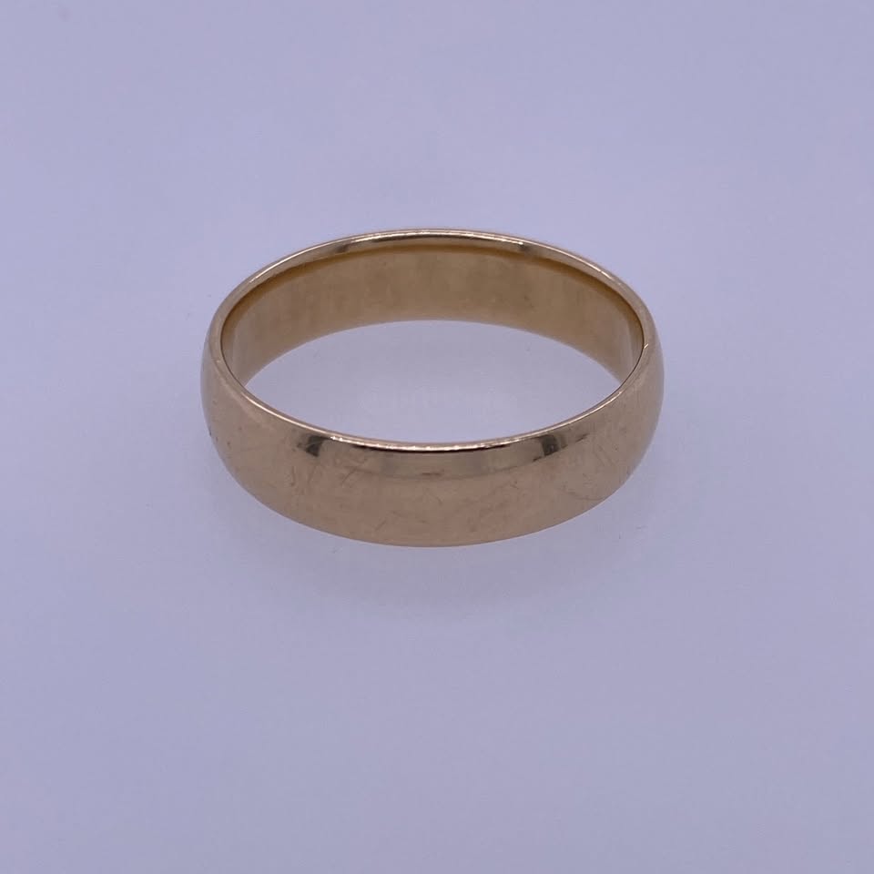 14k Yellow Gold Wedding/Engagement Band