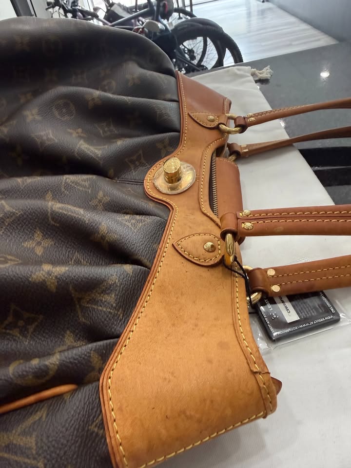 Louis Vuitton BOETIE Handbag