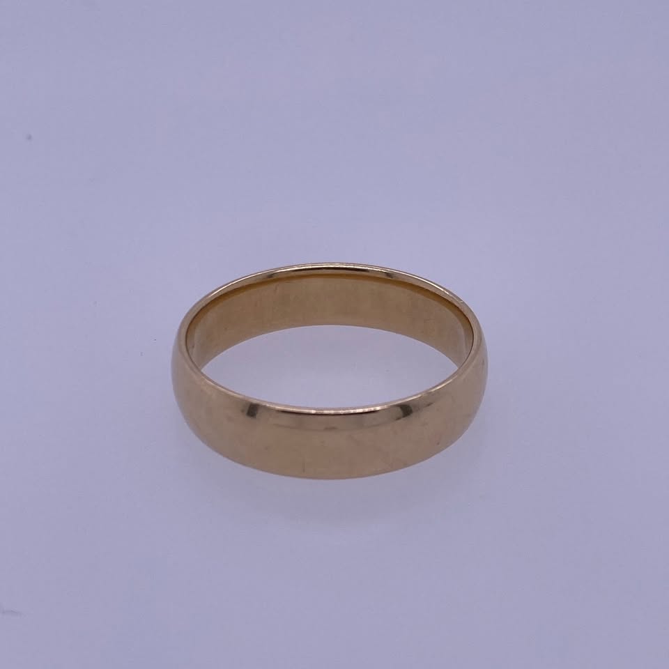 14k Yellow Gold Wedding/Engagement Band