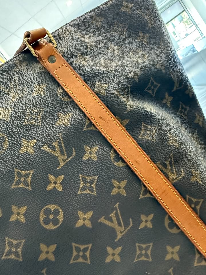 Louis Vuitton Monogram Sac Shopping Tote