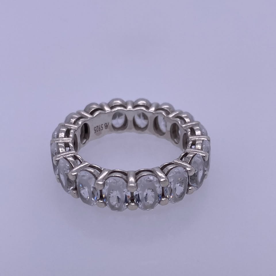 925 Sterling Silver Ring With CZ Stones