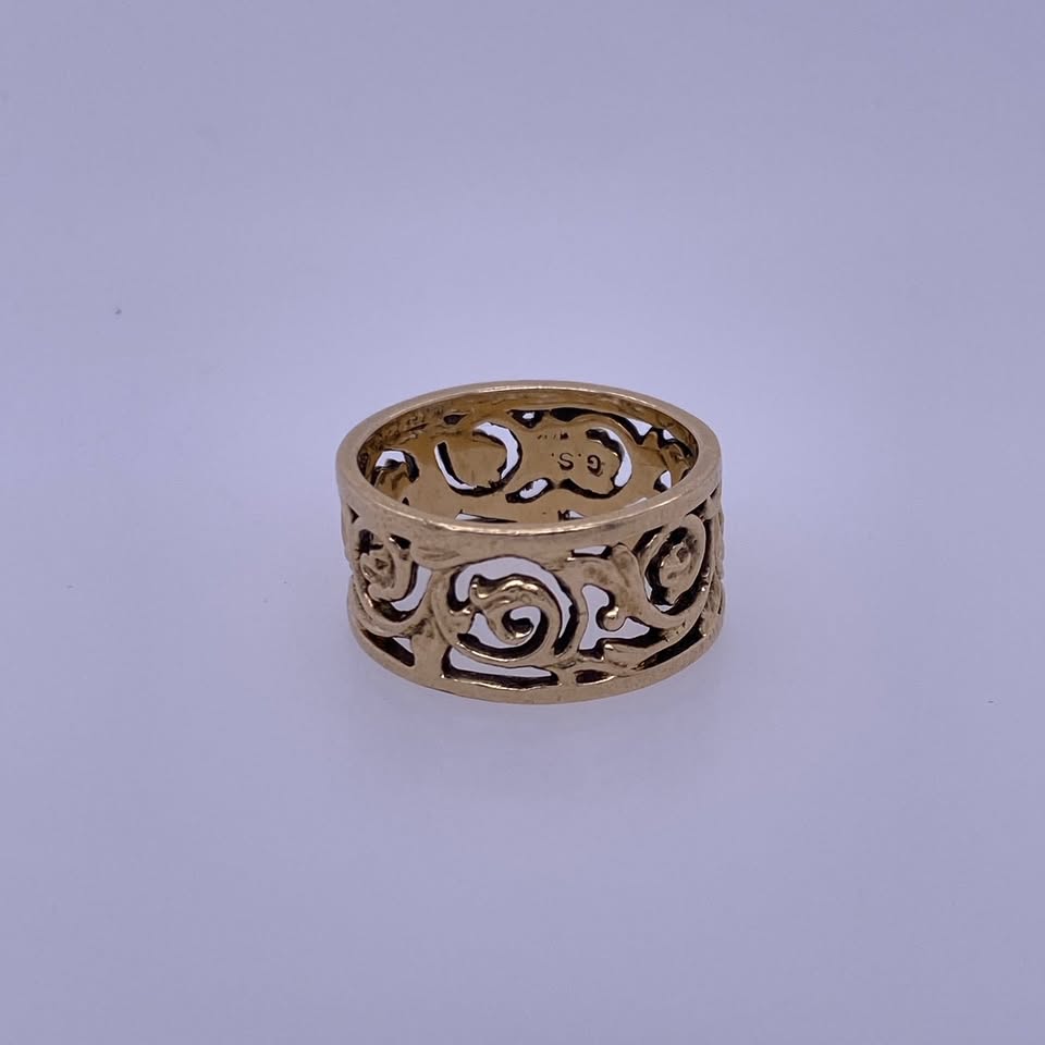 14k Yellow Gold Cutout Ring