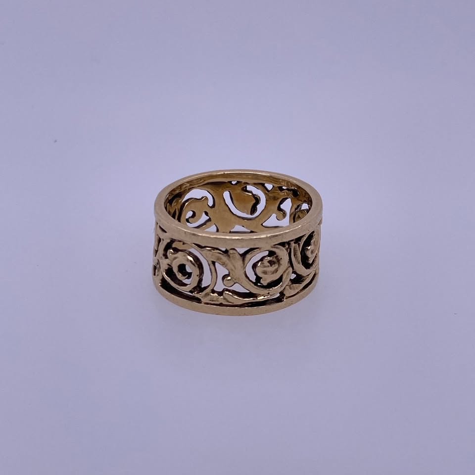 14k Yellow Gold Cutout Ring