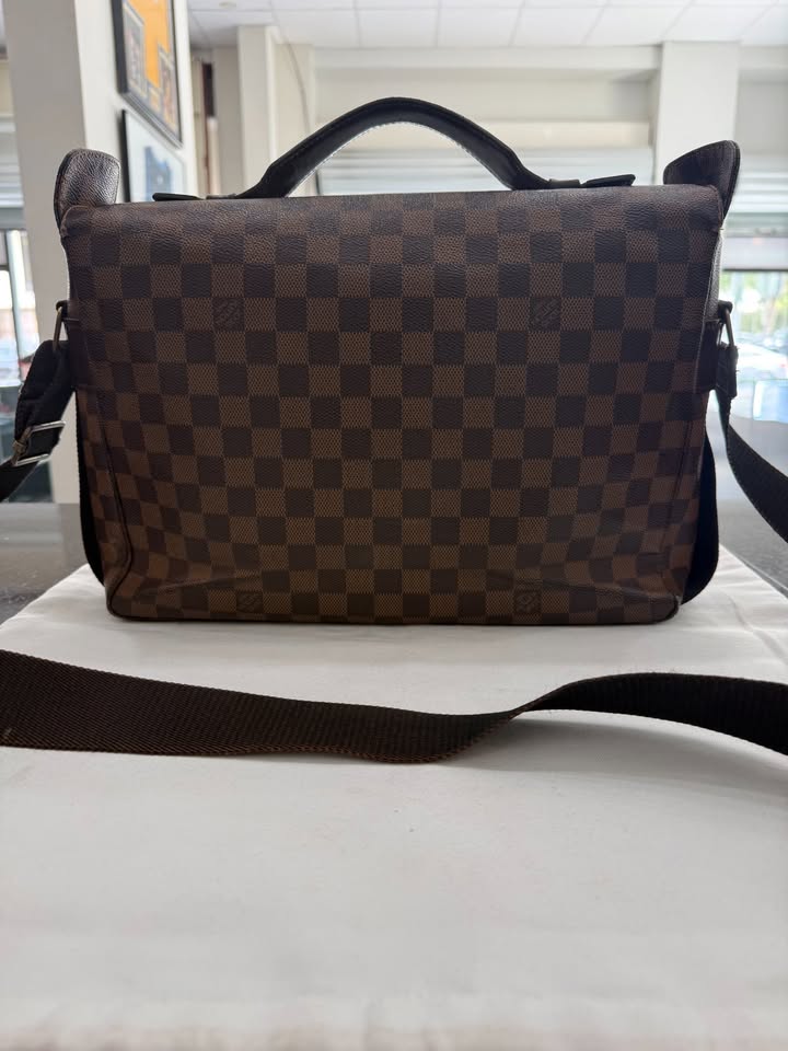 Louis Vuitton Damier Ebene Broadway Messenger Bag