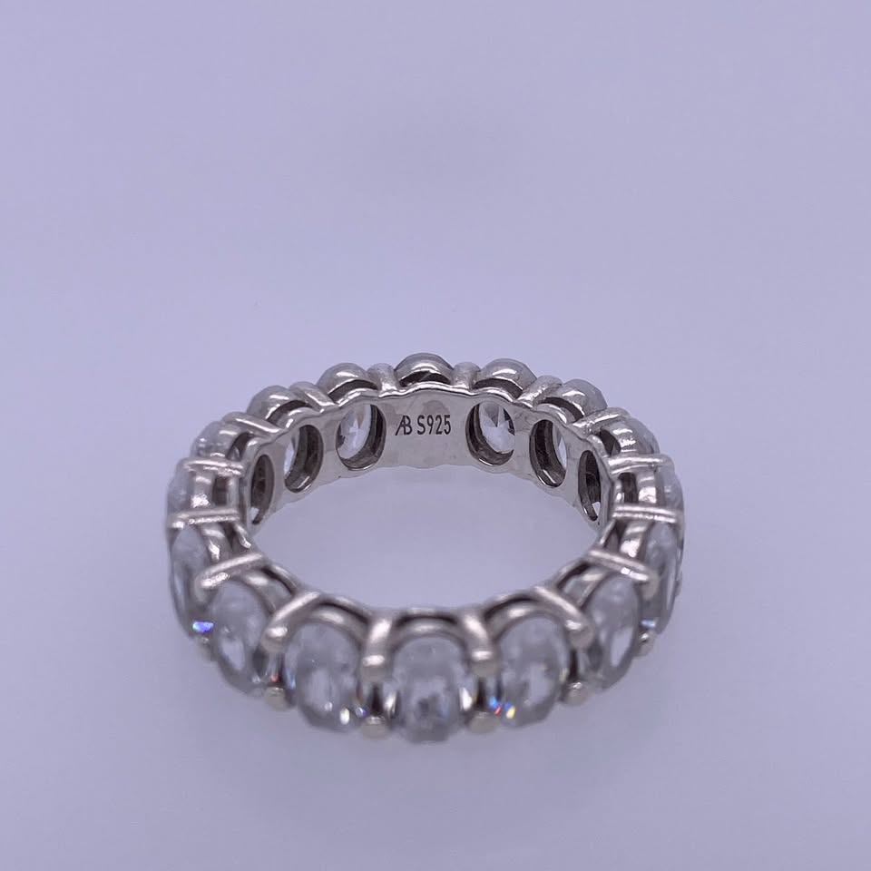 925 Sterling Silver Ring With CZ Stones