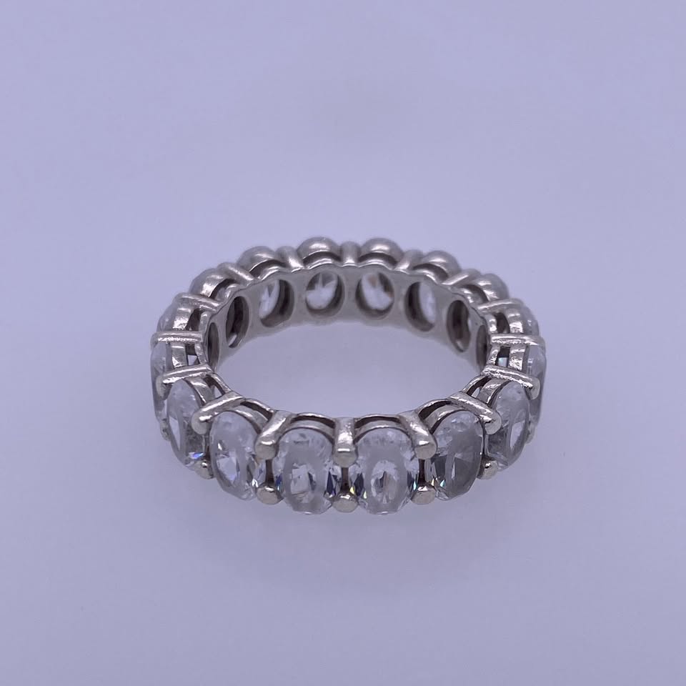 925 Sterling Silver Ring With CZ Stones
