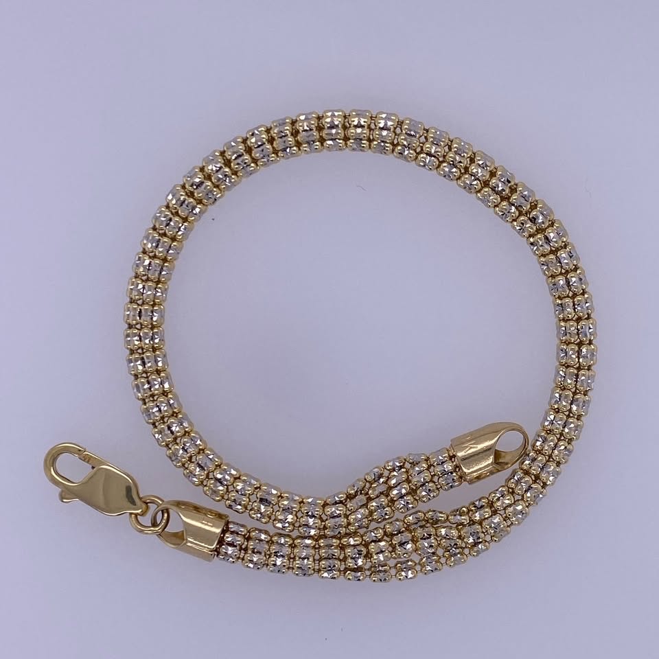 10k Yellow Gold Diamond Cut Bracelet