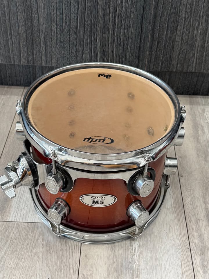 PDP M5 Series Tobacco Maple Drum Set