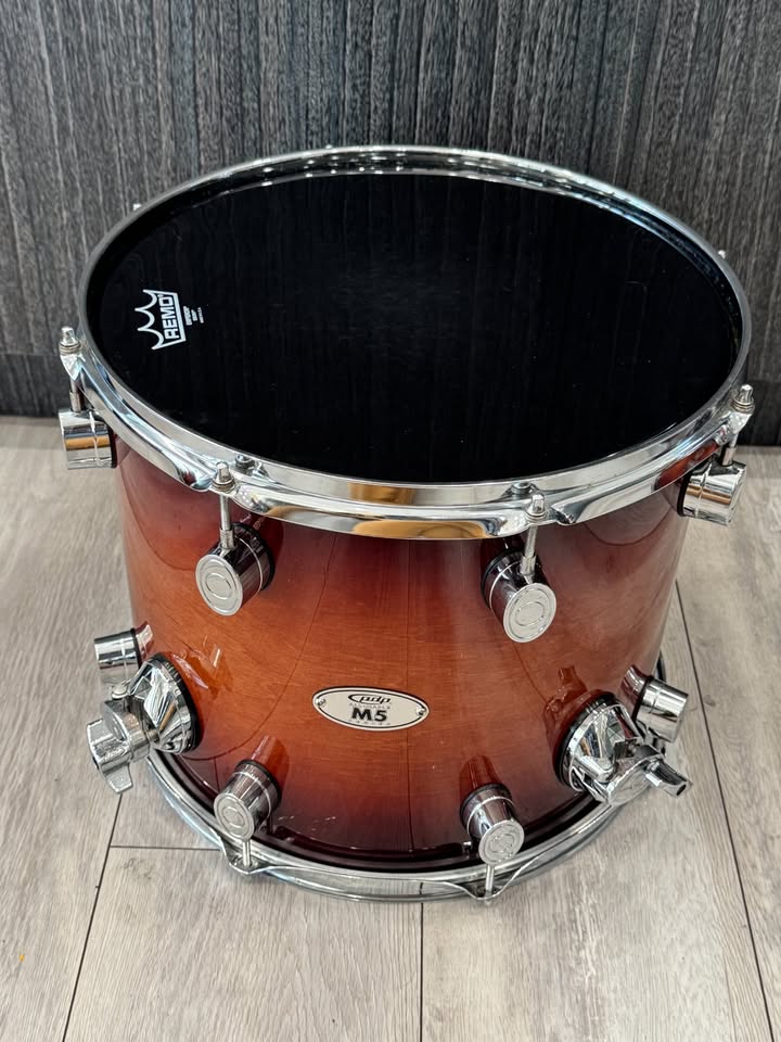 PDP M5 Series Tobacco Maple Drum Set