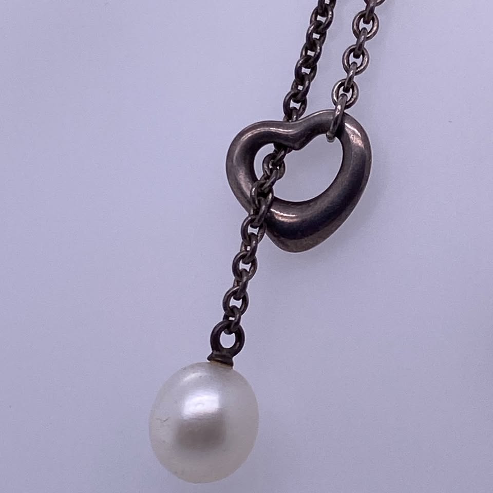 Tiffany & co. Elsa Peretti Open Heart Pearl Lariat Necklace.
