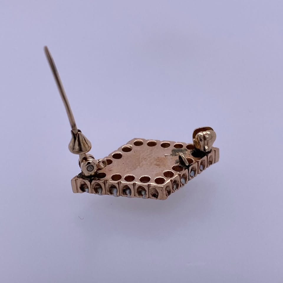 10K Yellow Gold Diamond Shape Pin With Tiny Pearls
