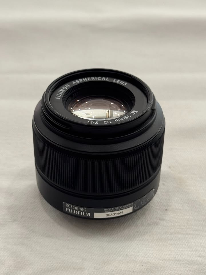 FUJIFILM Fujinon XC 35mm f/2 Lens