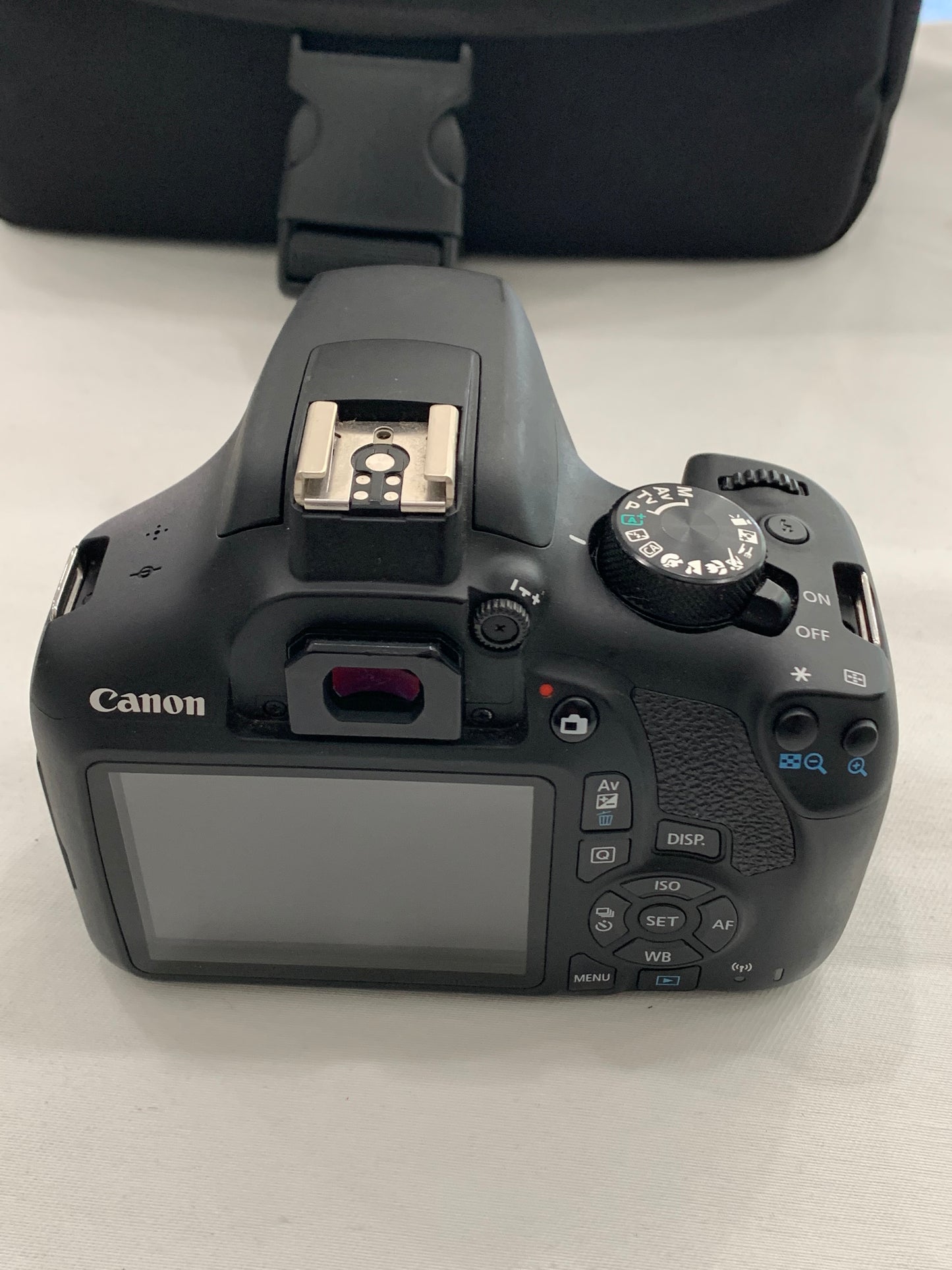 Canon EOS Rebel T6 DS126621 Digital SLR Camera