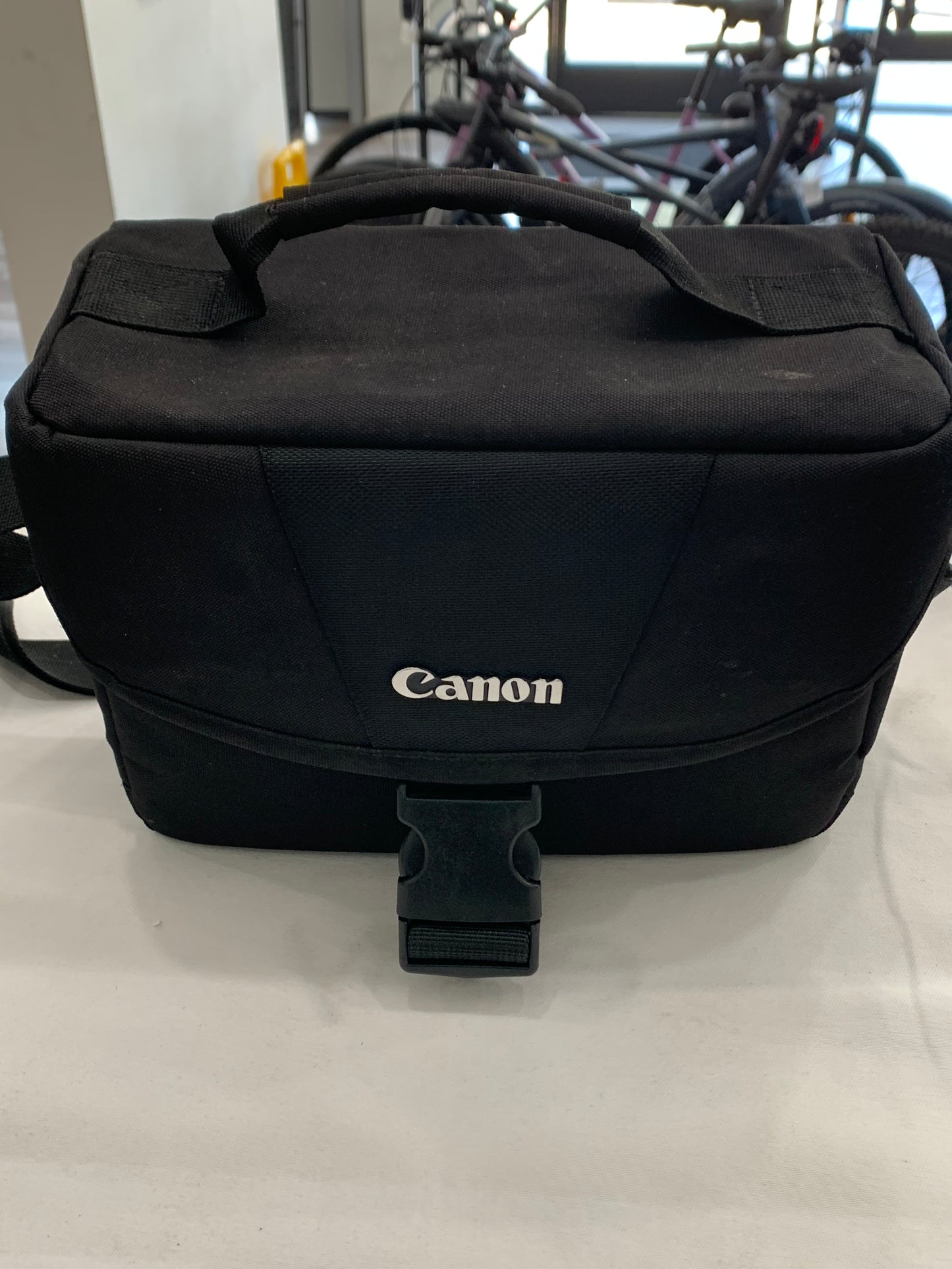 Canon EOS Rebel T6 DS126621 Digital SLR Camera