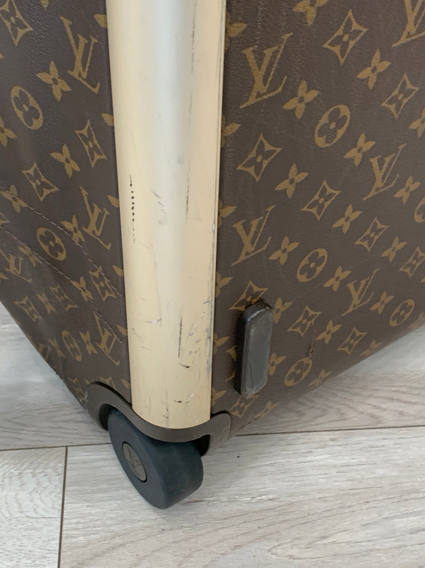 Louis Vuitton Monogram Canvas Horizon Soft Duffle 55