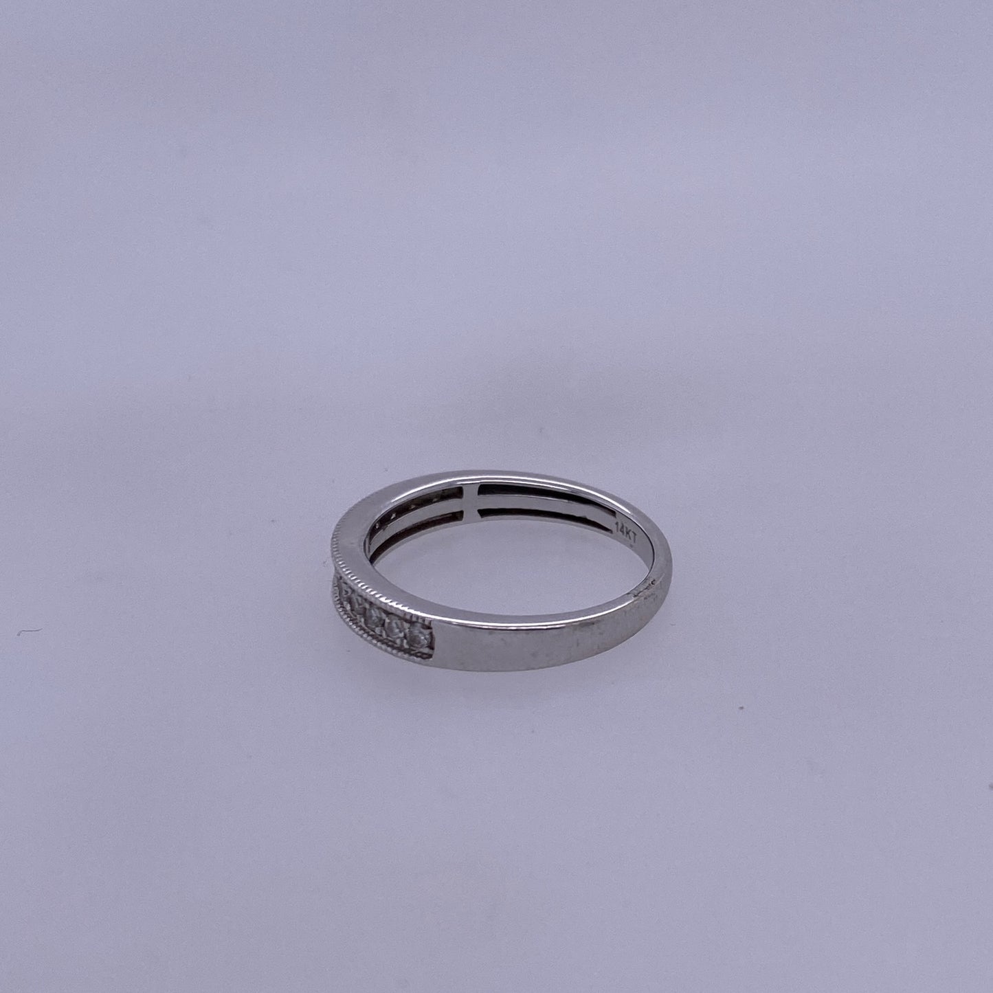 14k White Gold Ladies Diamond Band