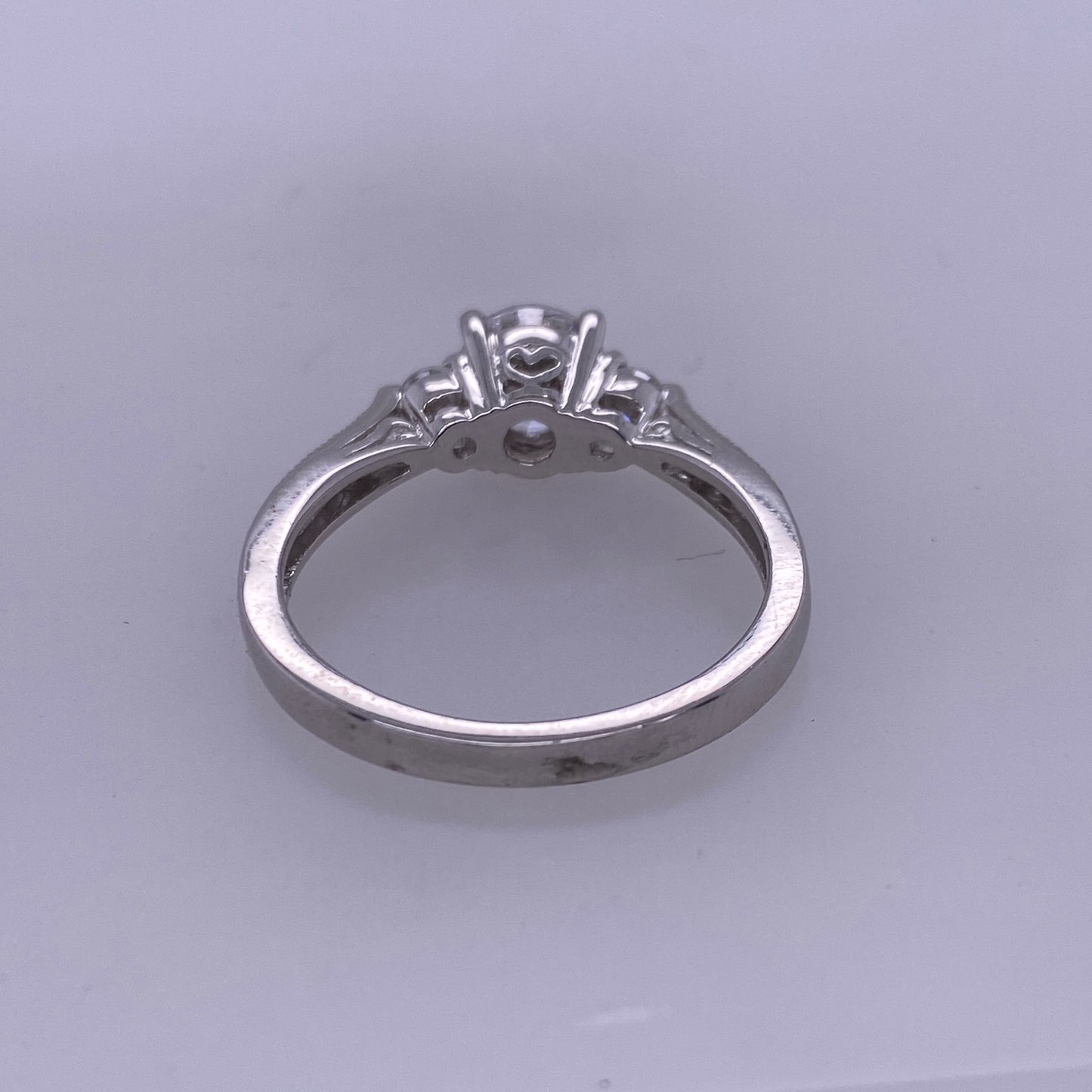 925 Sterling Silver Engagement Ring With Round CZ Stone