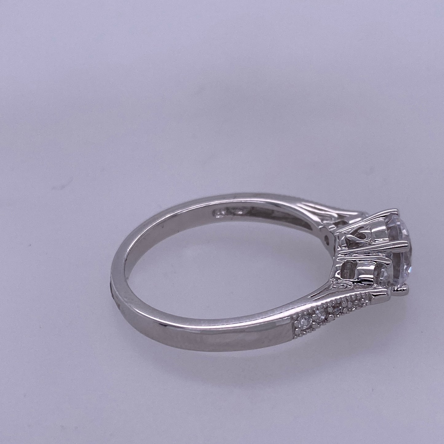 925 Sterling Silver Engagement Ring With Round CZ Stone
