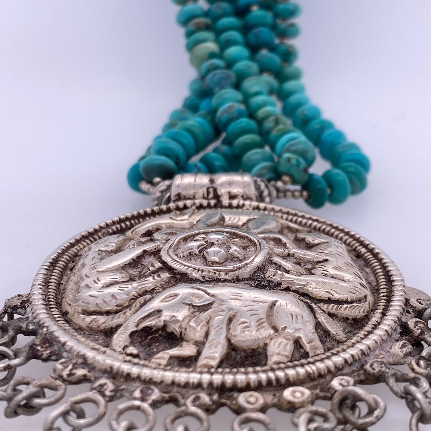 925 Sterling Silverleh Ladakh Necklace With Blue Stones And Animal Pendant