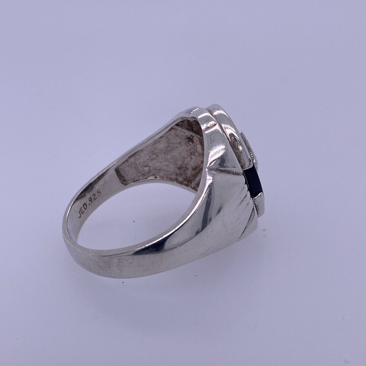925 Silver Men's Signet Style Ring W/ Black Colored Center Stone
