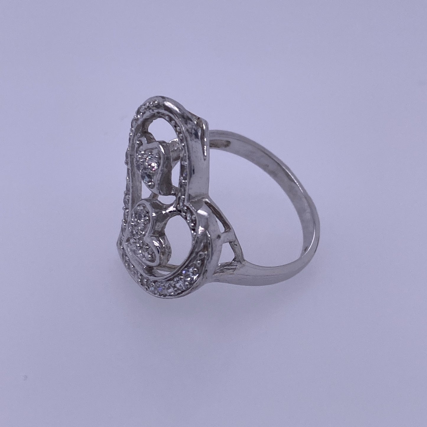 925 Silver Ladies Heart Ring W/ Clear Colored Stones
