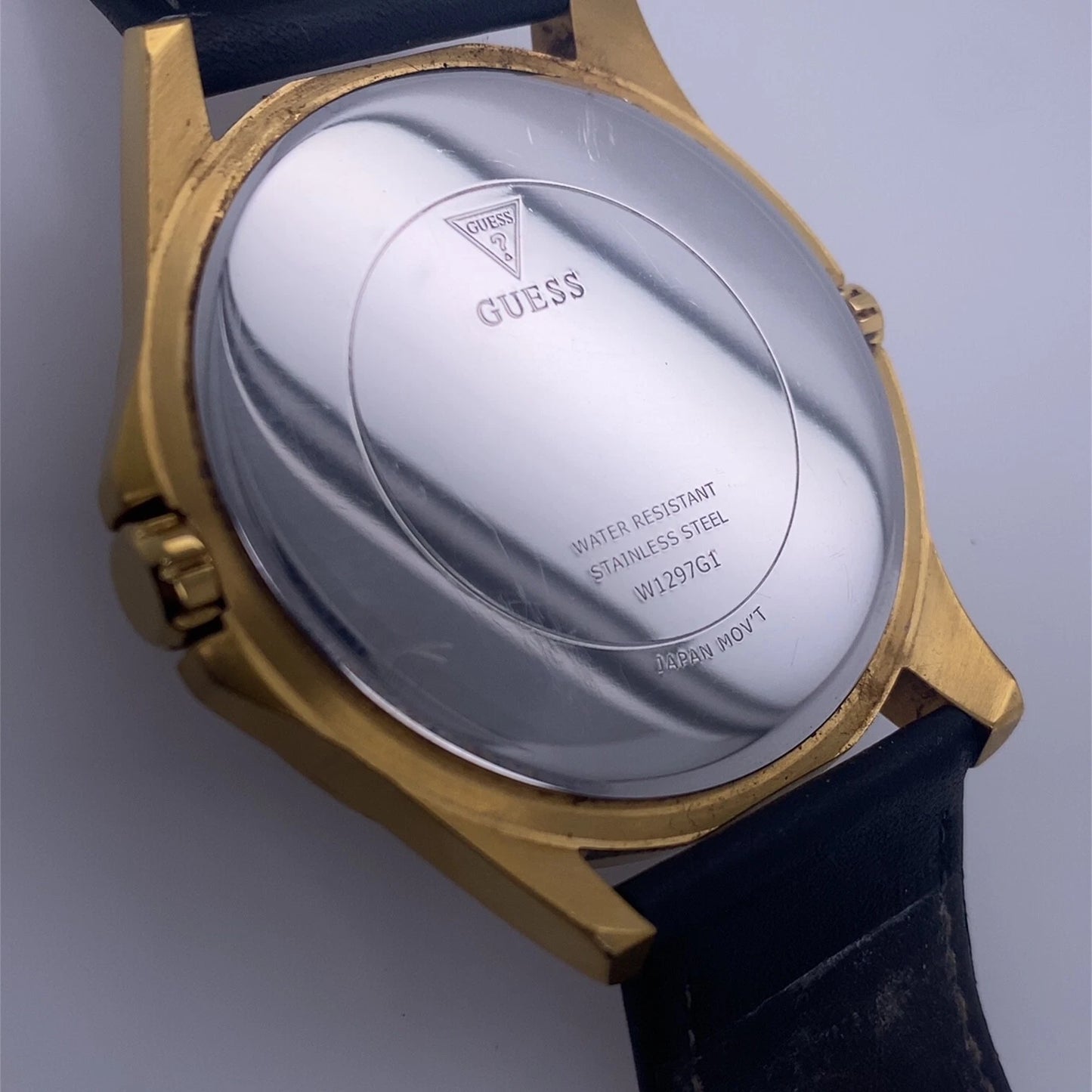 Guess W1297g1 Men's Gold/Black Quartz Watch